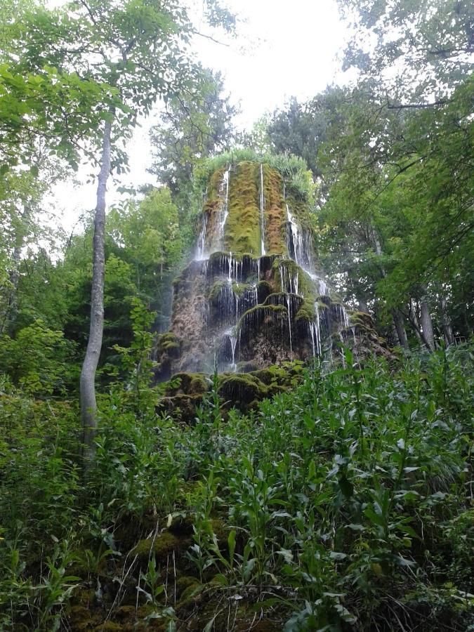 La Provence Vous Attend - 2Eme Etage Digne-les-Bains Luaran gambar